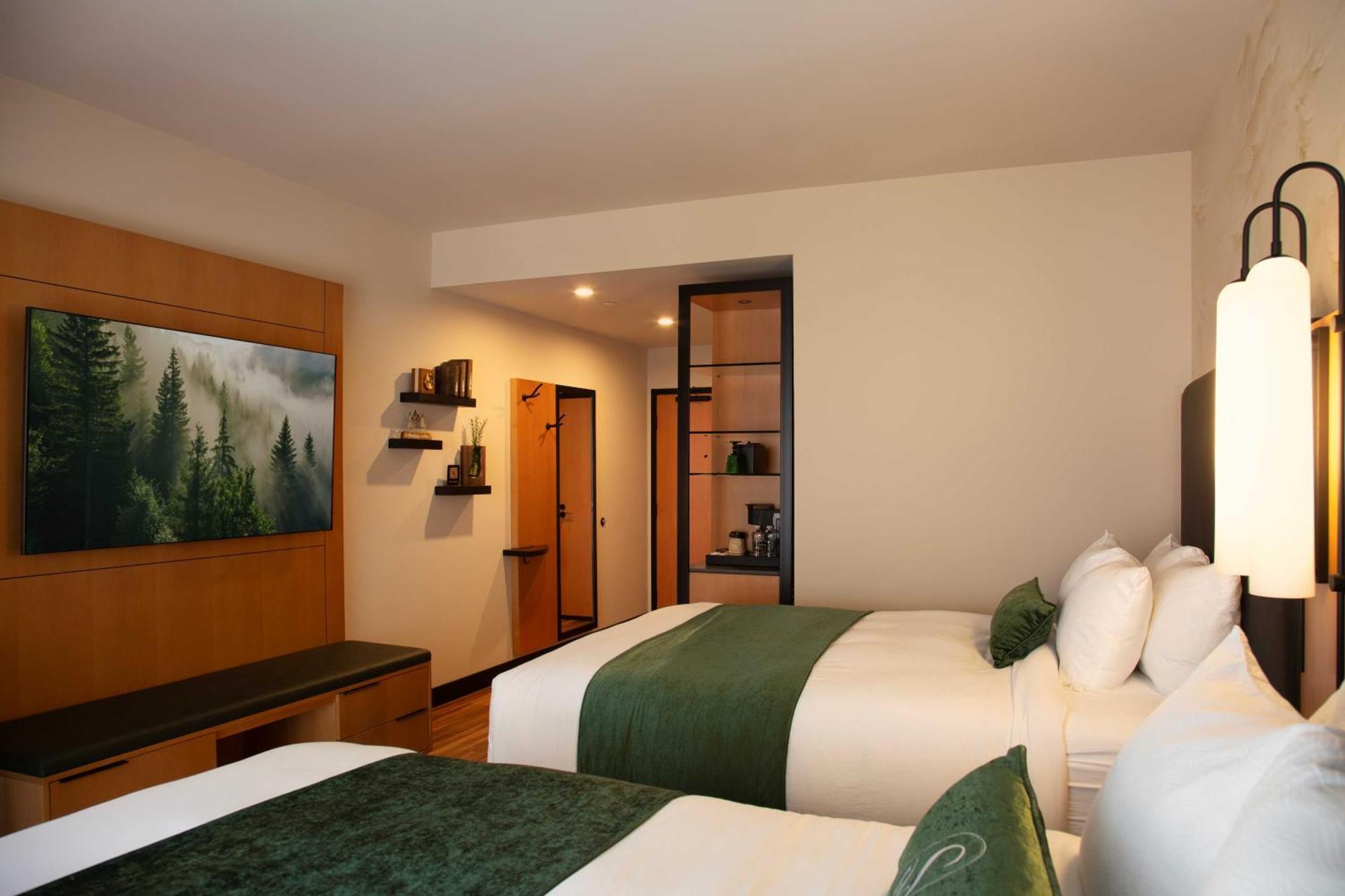 The Swiftwater Hotel ภายนอก รูปภาพ