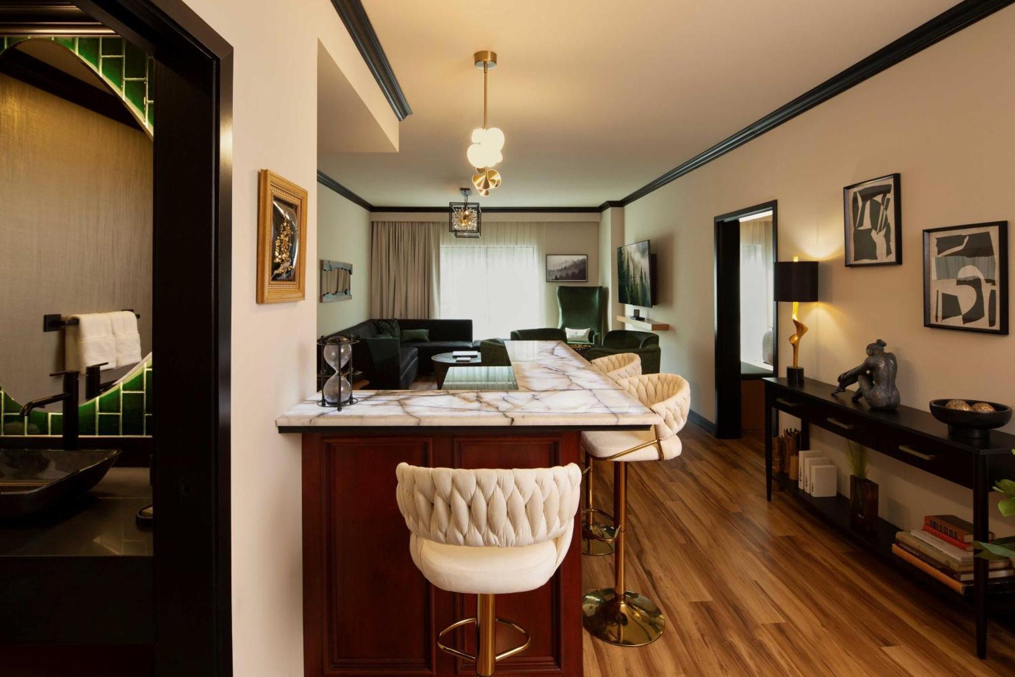 The Swiftwater Hotel ภายนอก รูปภาพ